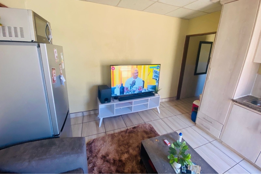 3 Bedroom Property for Sale in Caleb Motsoabi Free State